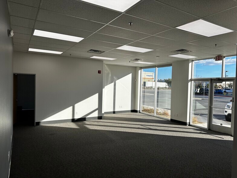 More Photos Of 3101 N Lamb Blvd, Las Vegas Distribution For Lease
