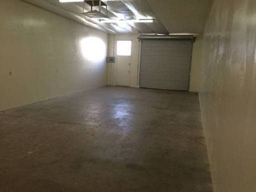 More Photos Of 902-934 W Grant Rd, Tucson Light Manufacturing For Lease