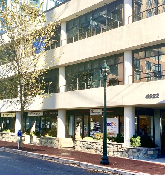 Primary Photo Of 4920-4922 Fairmont Ave, Bethesda Office For Lease