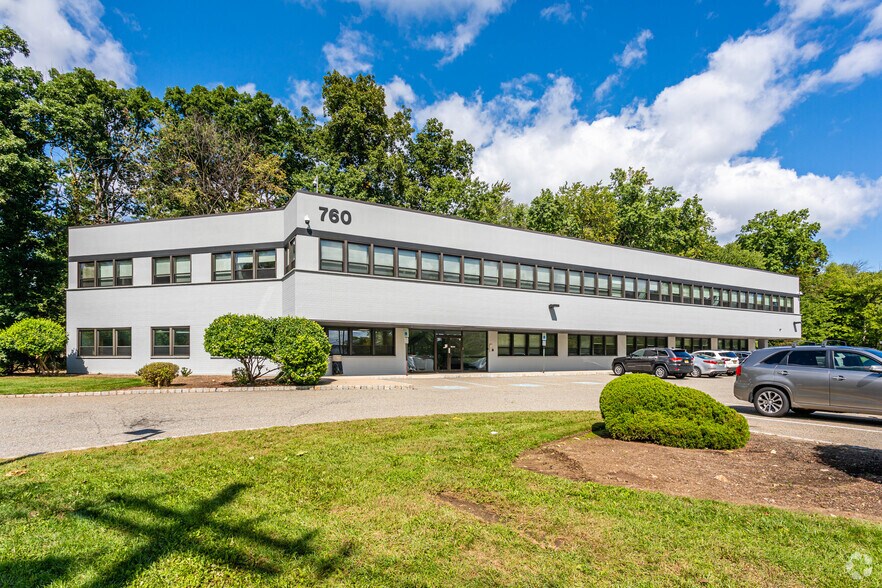 More Photos Of 760 Rt 10, Whippany Office For Lease