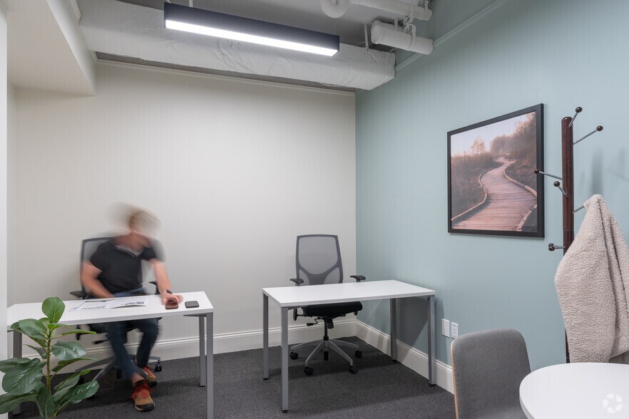 Photo of 1st Floor Ste Office for 2