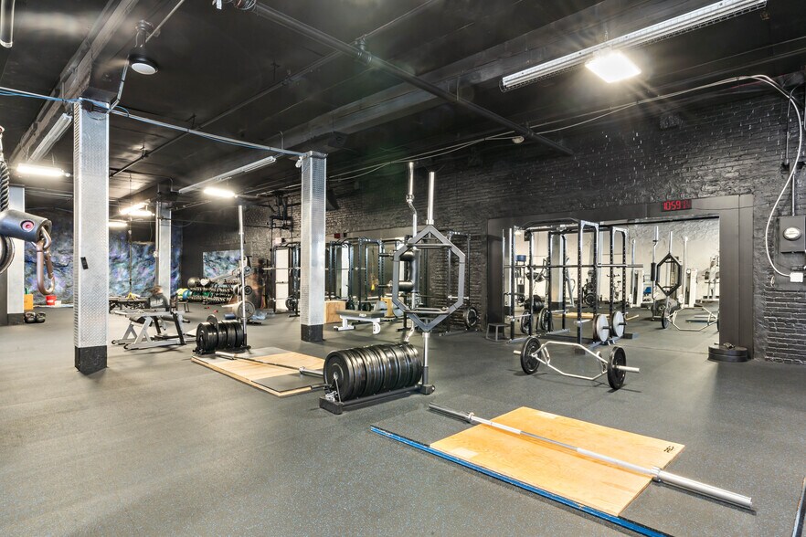 More Photos Of 75 Ferry St, Fall River Warehouse For Sale