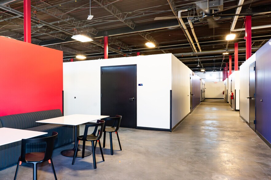 More Photos Of 20 W 14th Ave, North Kansas City Coworking Space