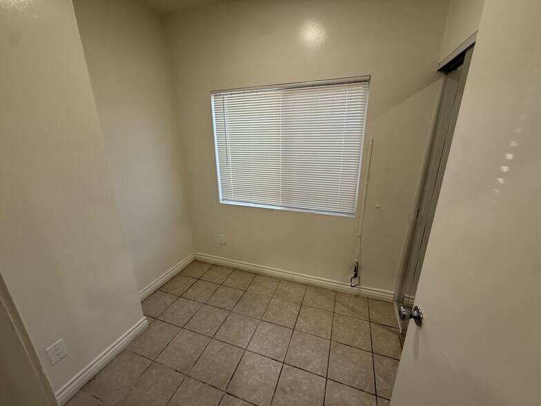 More Photos Of 8930 S Vermont Ave, Los Angeles Daycare Center For Sale