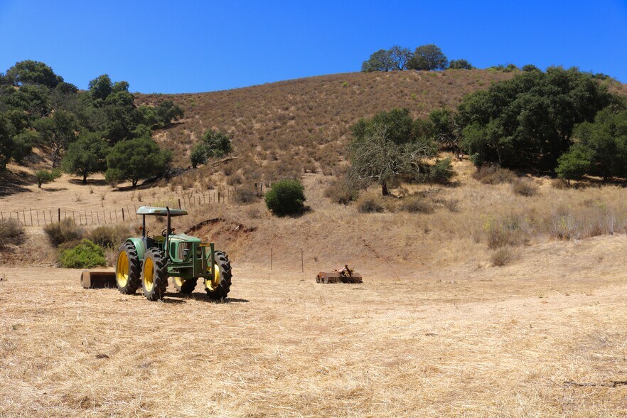 More Photos Of 32800 Johnson Canyon Rd, Gonzales Land For Sale