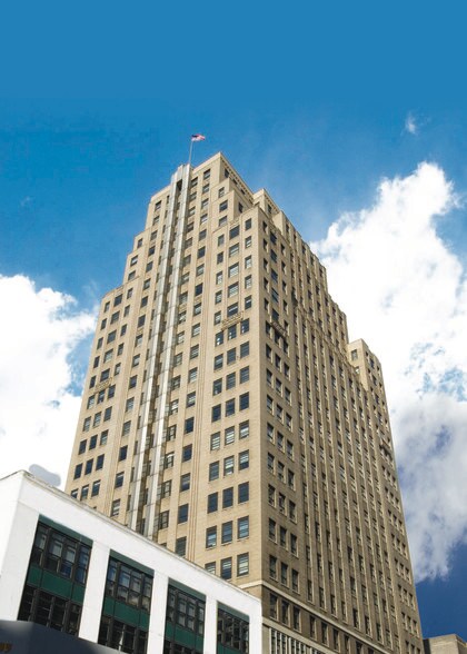 More Photos Of 1350 Broadway, New York Office For Lease