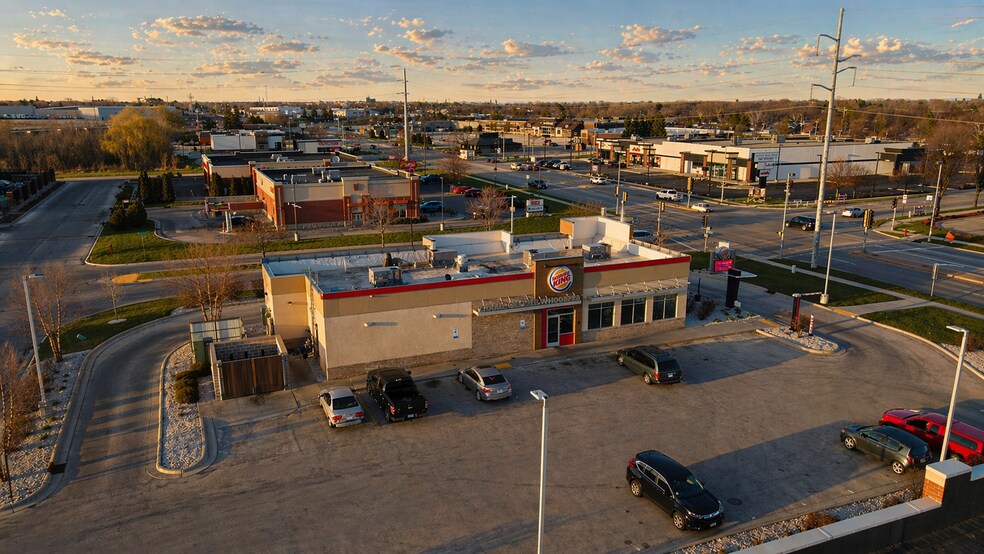 More Photos Of 2910 S Business Dr, Sheboygan Fast Food For Sale