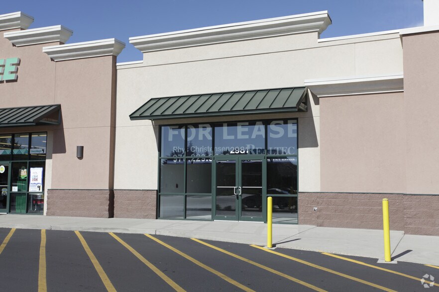 More Photos Of 2979-2985 N Garfield Ave, Loveland Storefront For Sale