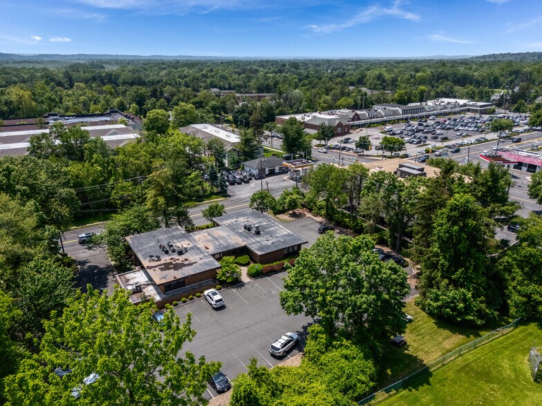 More Photos Of 8 Shunpike Rd, Madison Medical For Sale