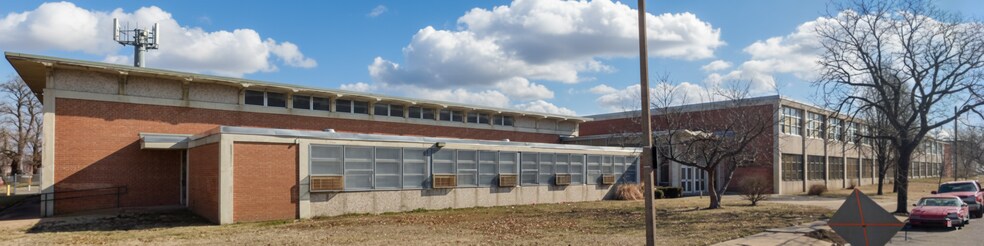 More Photos Of 3923-3955 Saint Ferdinand Ave, Saint Louis Schools For Sale