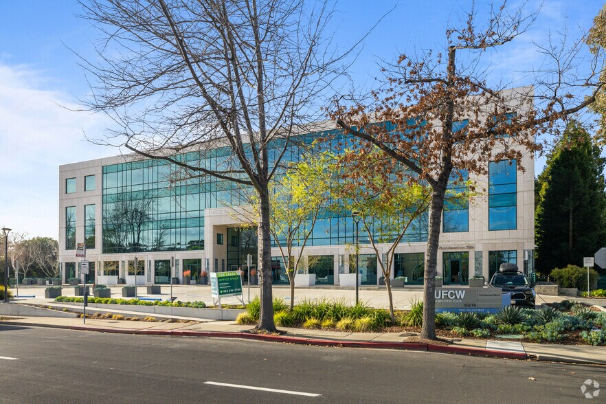 More Photos Of 1001 Galaxy Way, Concord Office For Lease