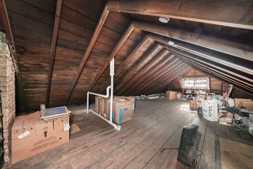 More Photos Of 6933 S Washtenaw Ave, Chicago Multifamily For Sale
