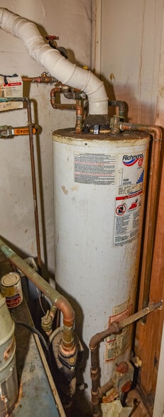 More Photos Of 2823 4th St NE, Washington Multifamily For Sale