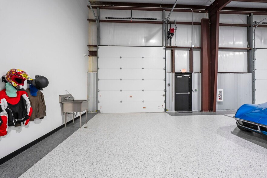 More Photos Of 39 Truss Dr, Boerne Flex For Sale