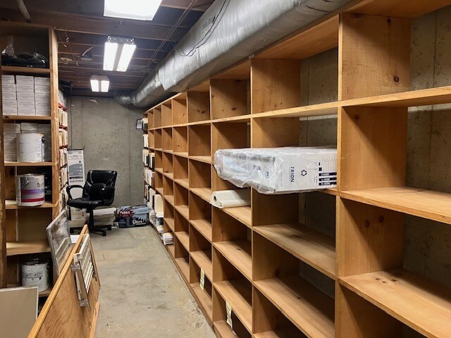 More Photos Of 86 Highland Ave, Salem Office For Sale