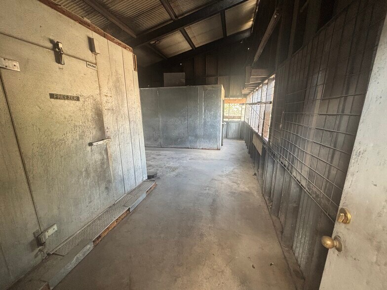 More Photos Of 13525 Wetmore Rd, San Antonio Restaurant For Lease