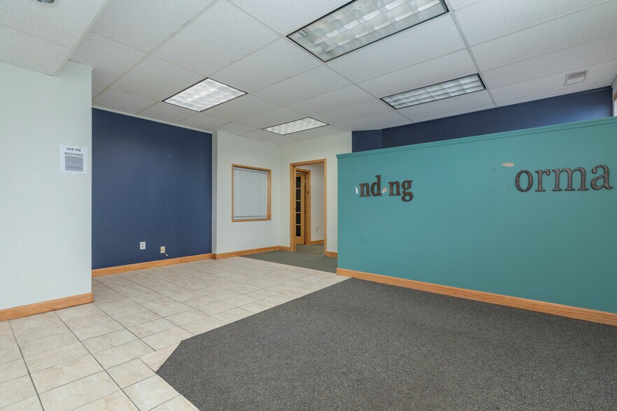 More Photos Of 3270 Hampton Ave, Saint Louis Loft Creative Space For Lease