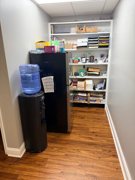 More Photos Of 152 Bo Cole Rd NW, Huntsville Office Residential For Lease