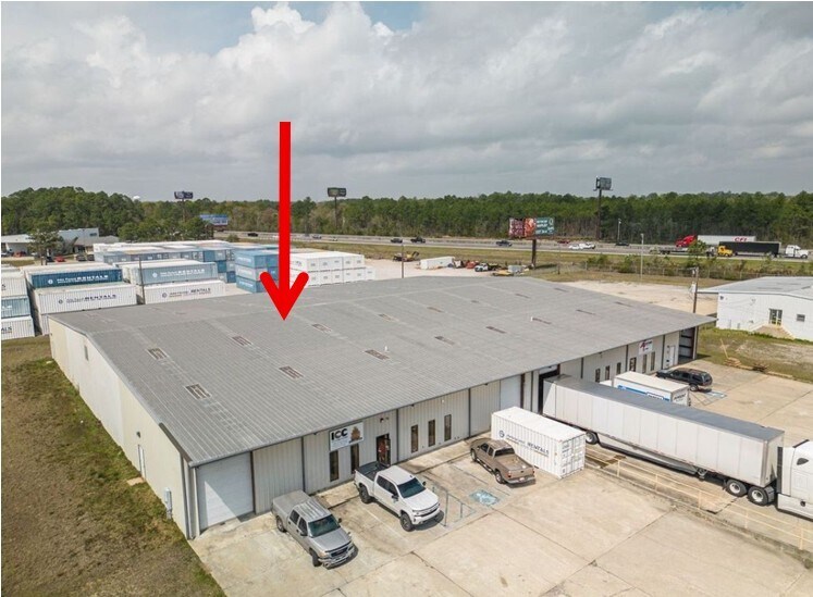 Primary Photo Of 15005 Fastway Ln, Gulfport Industrial For Lease