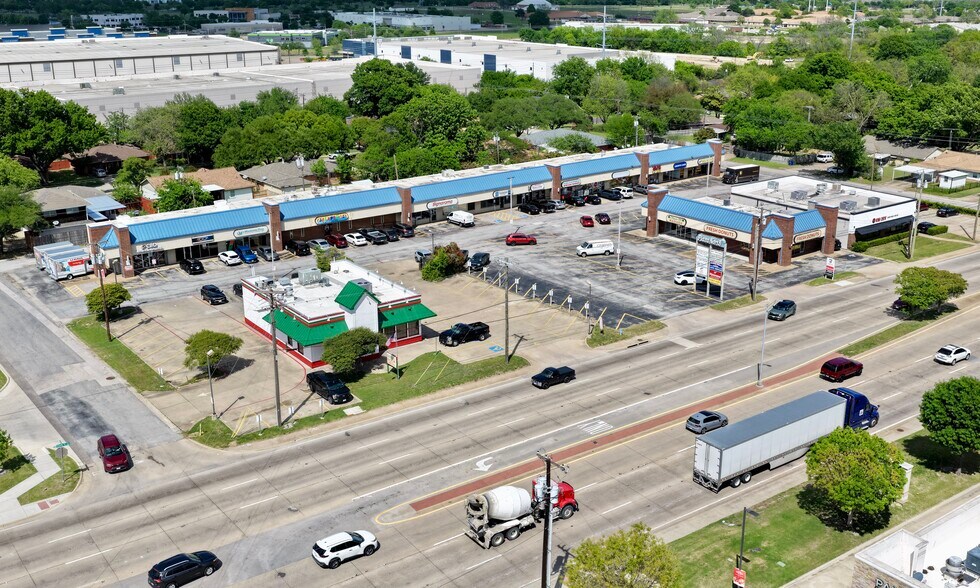 More Photos Of 1500-1502 W University Dr, McKinney Unknown For Lease