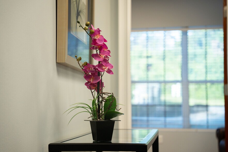 More Photos Of 523 Wekiva Commons Cir, Apopka Office For Sale