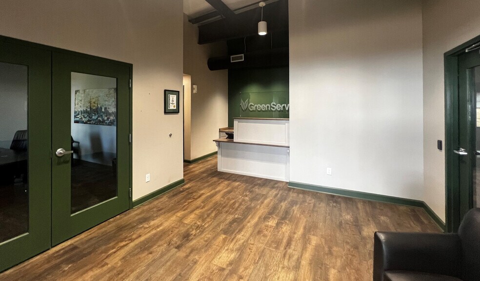 More Photos Of 120 Crown Dr, Batesville Manufacturing For Sale