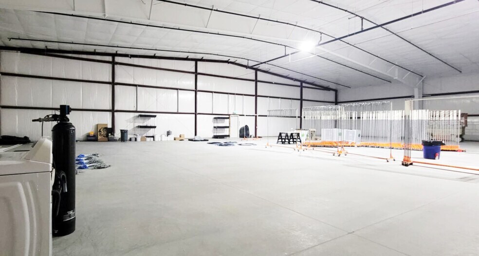More Photos Of 8975 Page Ave, Jackson Warehouse For Sale