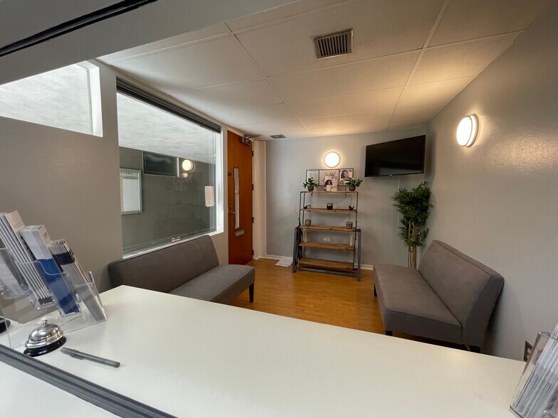 More Photos Of 1615 Hill Rd, Novato Medical For Lease