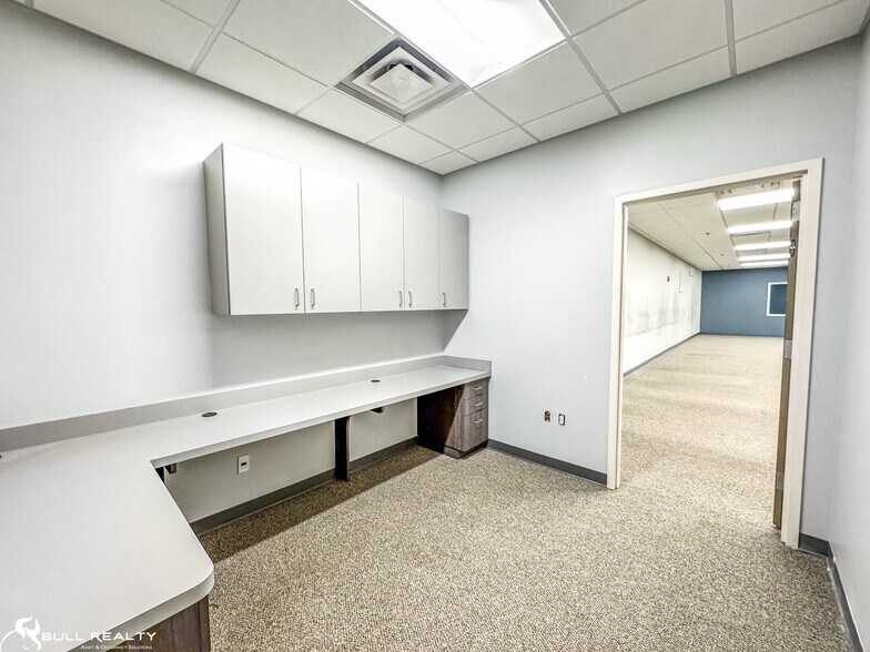 More Photos Of 1839 Buford Hwy, Buford Medical For Lease