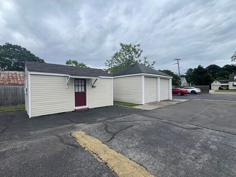 More Photos Of 5000 Portsmouth Blvd, Portsmouth Office For Sale