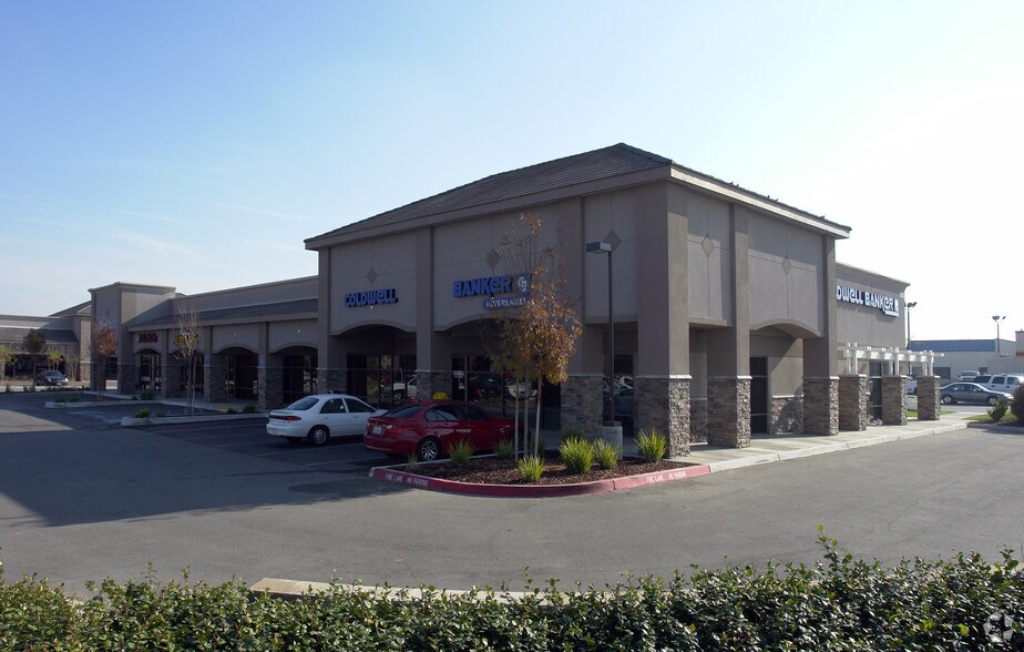 More Photos Of 4180 Coffee Rd, Bakersfield Unknown For Lease