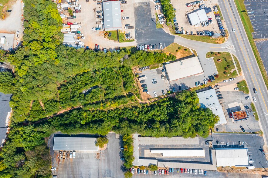 More Photos Of 2322 Browns Bridge Rd, Gainesville Land For Sale