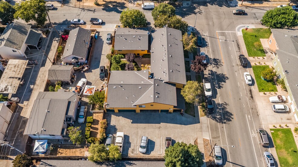 More Photos Of 7191 Eigleberry St, Gilroy Apartments For Sale