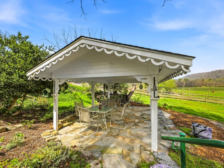 More Photos Of 90 Woody Farm Dr, Pisgah Forest Specialty For Sale
