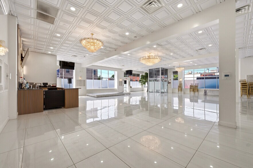 More Photos Of 58-02 37th Ave, Woodside Restaurant For Sale