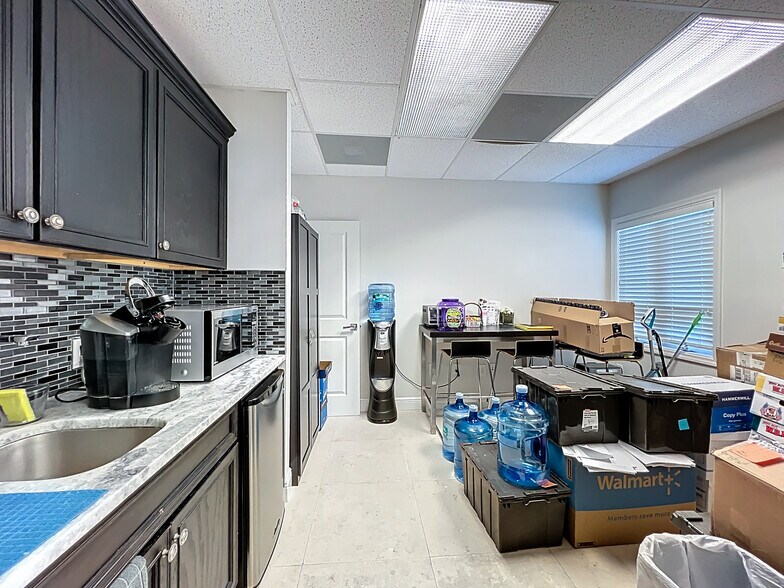 More Photos Of 1095 W Morse Blvd, Winter Park Office For Lease