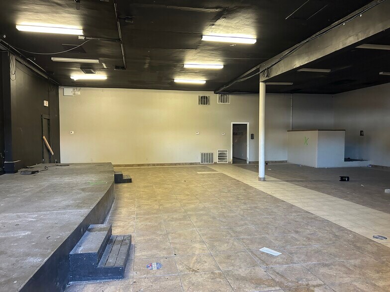 More Photos Of 530 Union Ave, Bakersfield Storefront Retail Office For Sale
