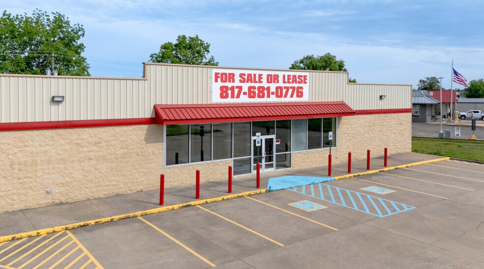 More Photos Of 33554 MO-25, Advance Freestanding For Lease