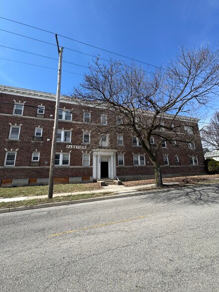 Primary Photo Of 2289 Upton Ave, Toledo Apartments For Sale