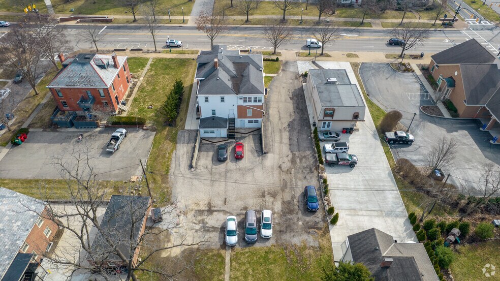 More Photos Of 571 High St, Worthington Loft Creative Space For Lease