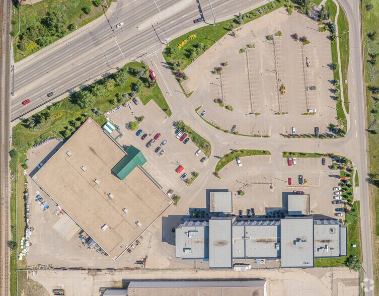 More Photos Of 12610 St Albert Trl NW, Edmonton Freestanding For Sale