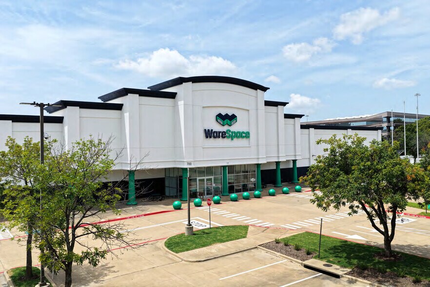 More Photos Of 700 E Plano Pky, Plano Land For Sale