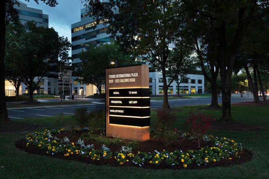 More Photos Of 1919-1921 Gallows Rd, Vienna Unknown For Sale