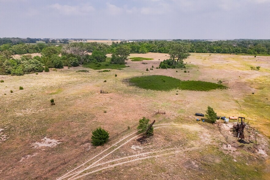 More Photos Of 9111 Long View Road, Burrton Land For Sale