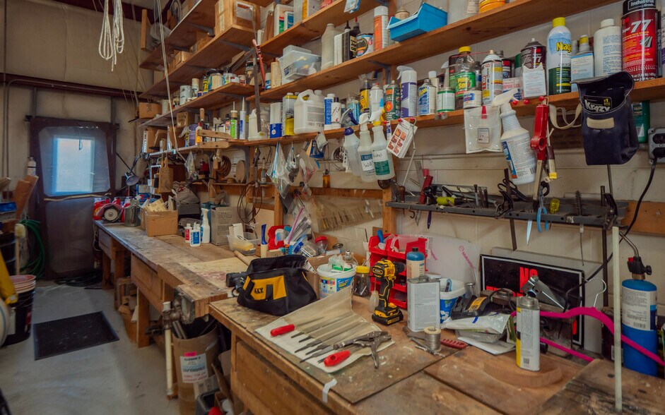 More Photos Of 64 Halsey St, Newport Warehouse For Sale