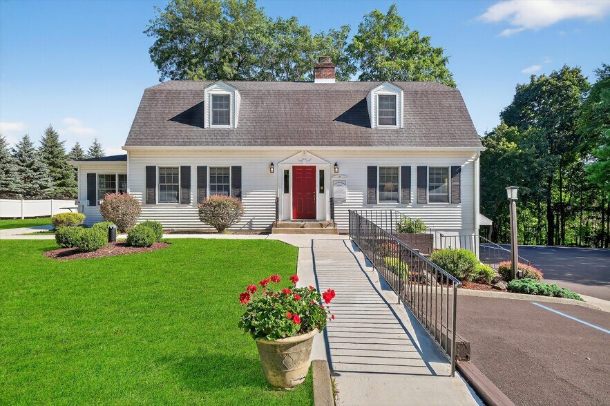 More Photos Of 1436 NY-52 Rt, Fishkill Office For Sale