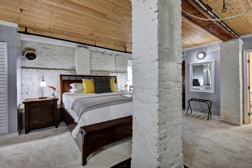 More Photos Of 24 Van Horne Ave, Tybee Island Hospitality For Sale