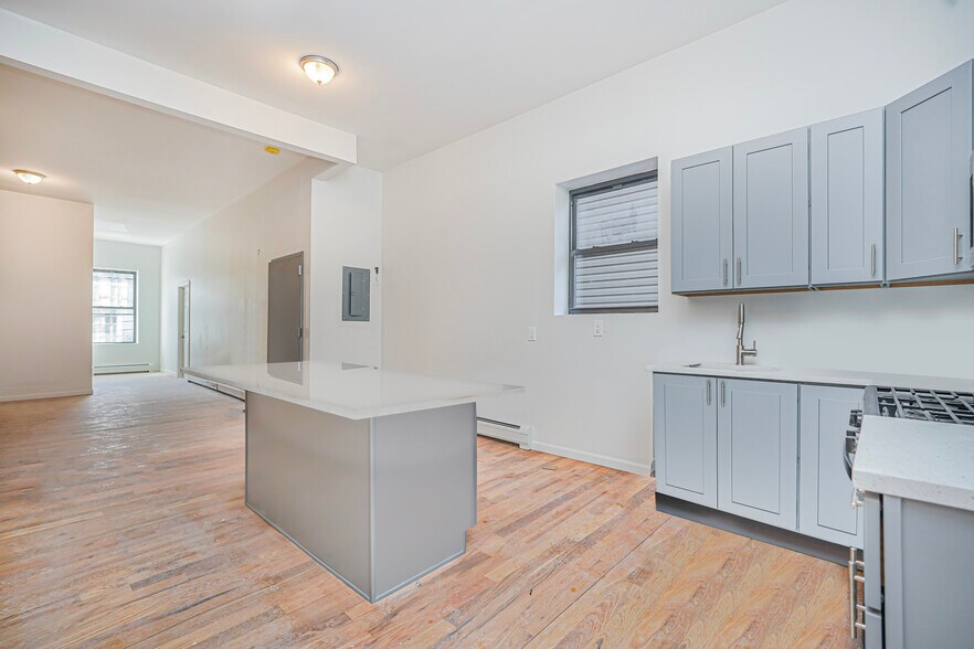 More Photos Of 219-225 Broad st, Staten Island Apartments For Sale