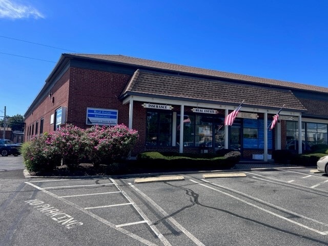 Primary Photo Of 247 Broad St, Milford Medical For Lease