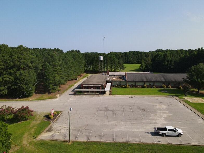 More Photos Of 8967 Cedar Grove School Loop Rd, Nashville Schools For Sale